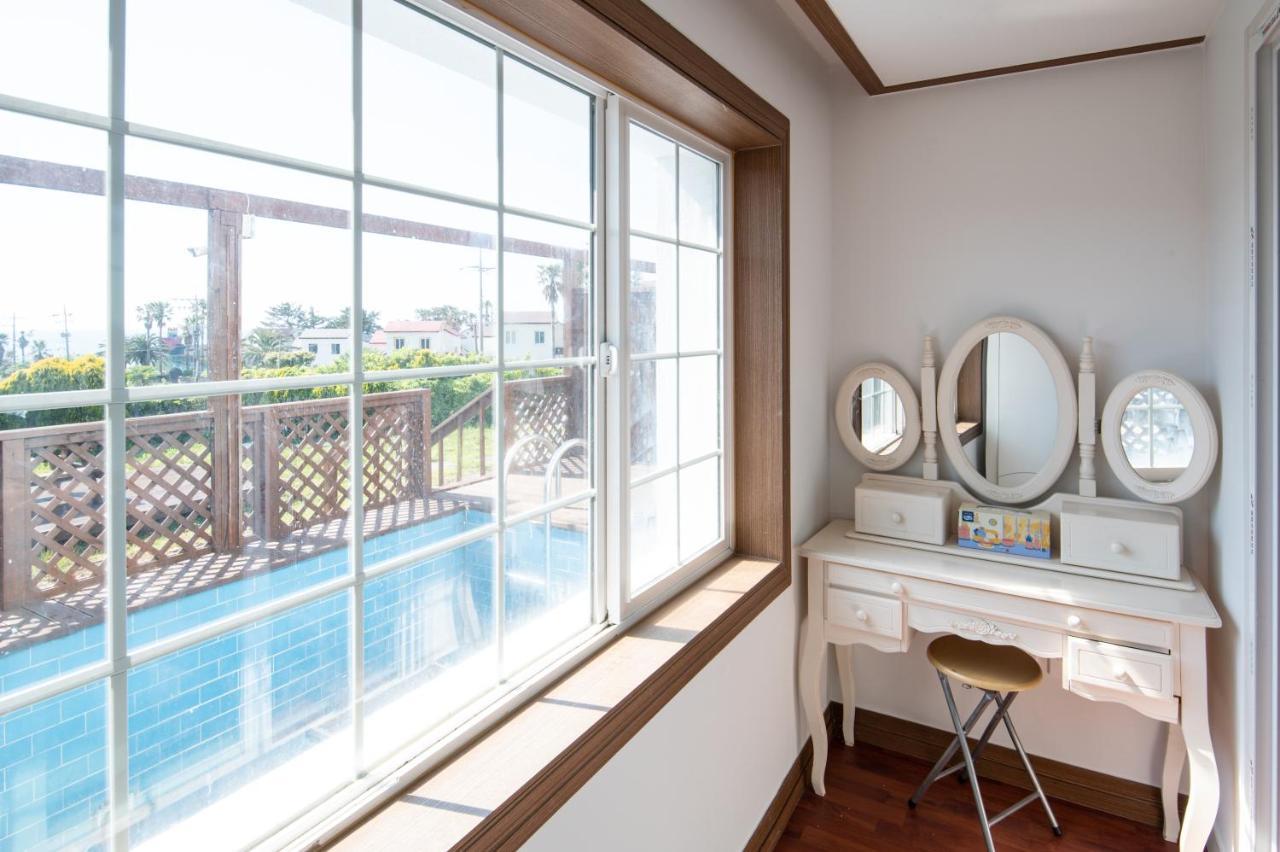 White Dream Pension Чеджудо Экстерьер фото