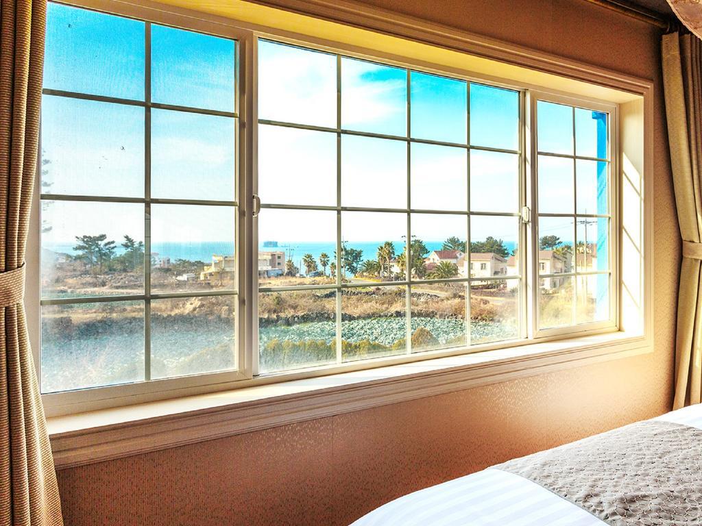 White Dream Pension Чеджудо Экстерьер фото