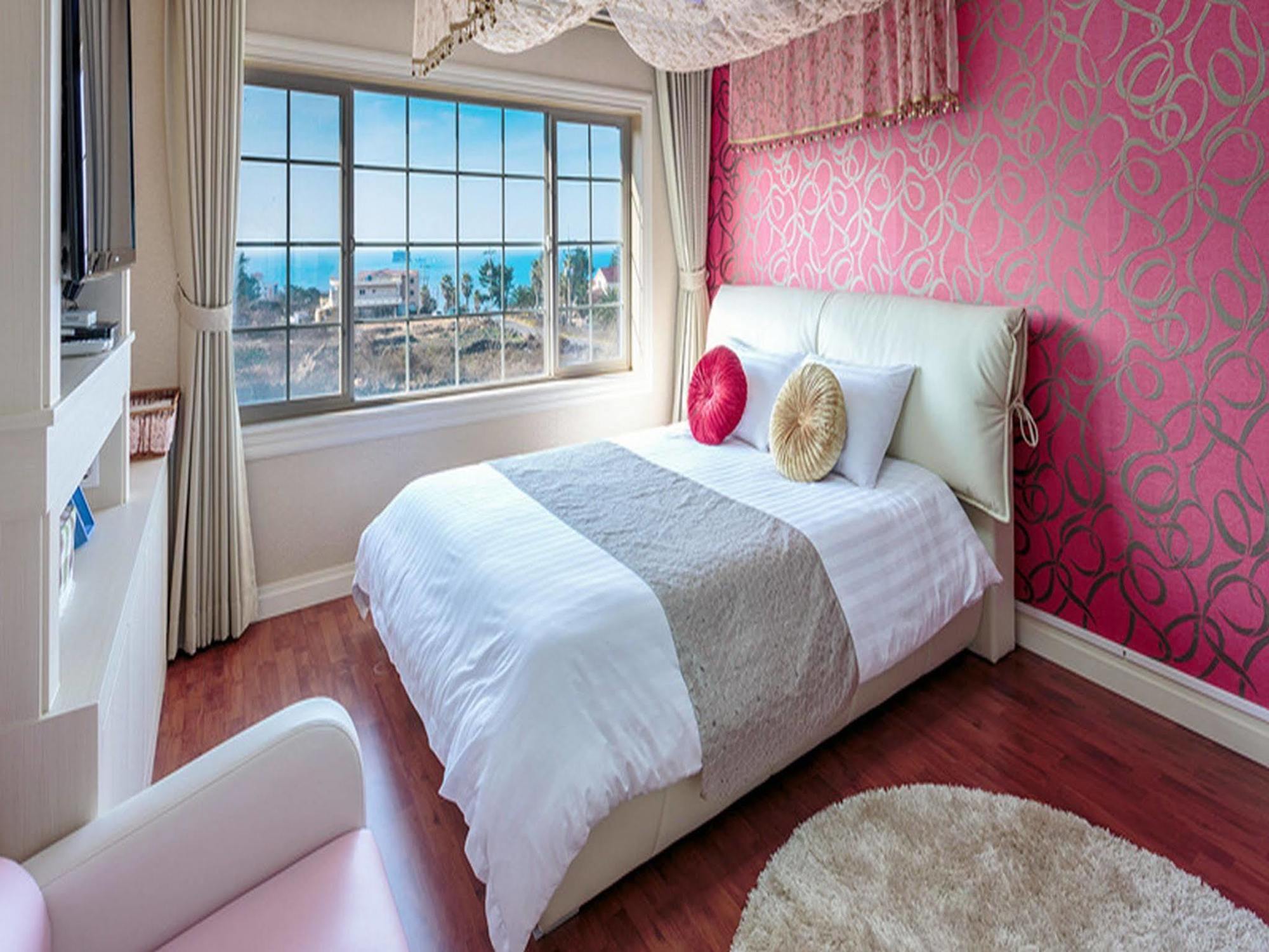 White Dream Pension Чеджудо Экстерьер фото